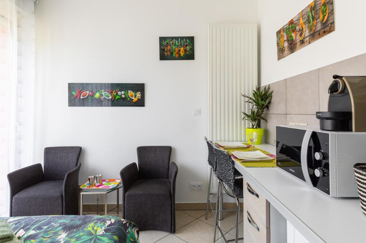 Trendy Studios Tassin Extérieur photo