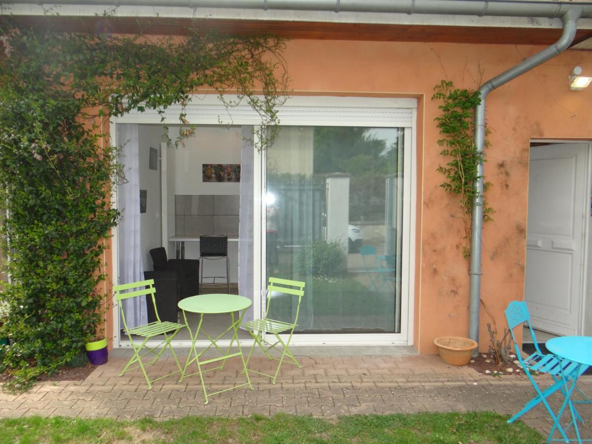 Trendy Studios Tassin Extérieur photo